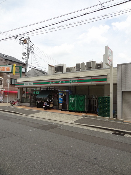 メゾンメイプル(ローソンストア100泉尾一丁目店)