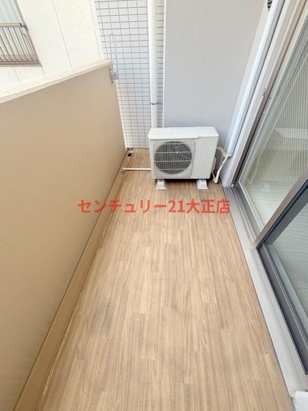 セオリー大阪ベイステージ