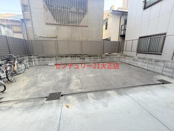 セオリー大阪ベイステージ