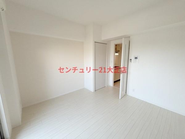 セオリー大阪ベイステージ