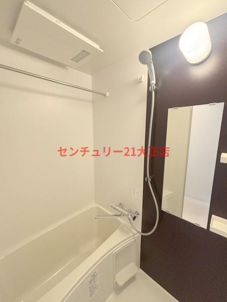 セオリー大阪ベイステージ