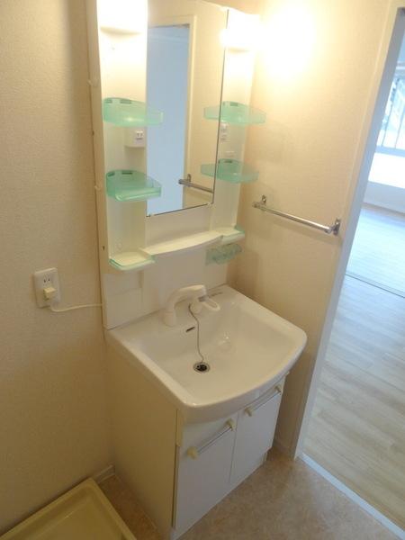 大阪市大正区三軒家東１丁目のマンション