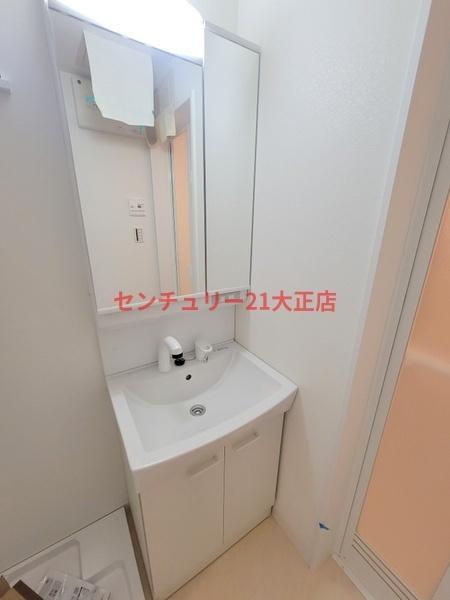 LIB弁天町