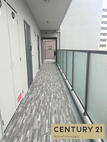 エスリード大阪フェリス