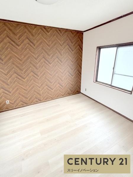 三軒家東貸家