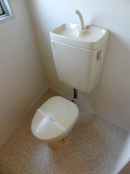 ヴァンコート三軒家東