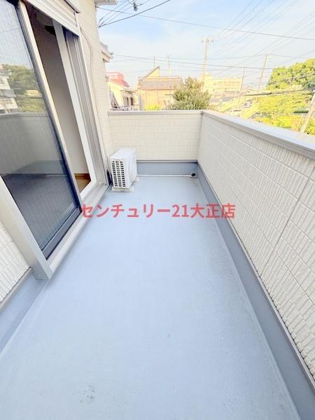 鶴町3丁目貸家