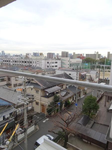 シャトーナカタ