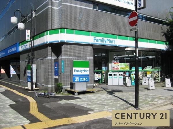 グランコート(ファミリーマート弁天町駅前店)