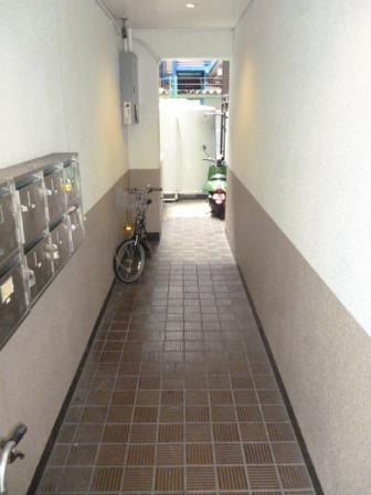 平尾ビル