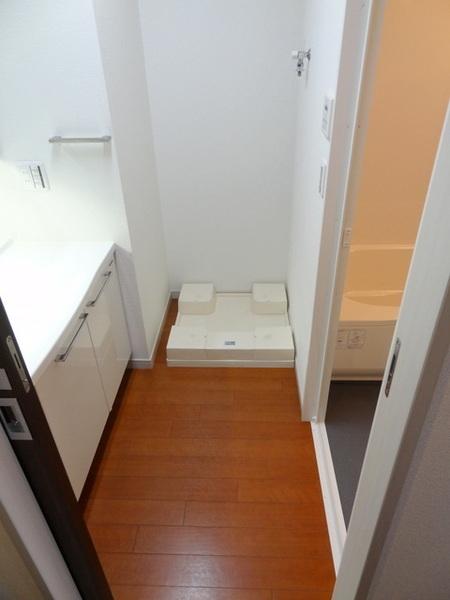 CubicCourt