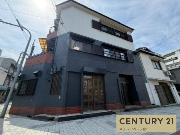 鶴町3丁目倉庫兼ガレージ