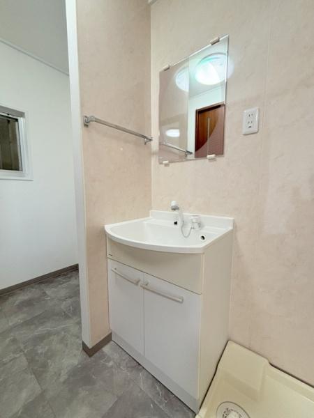 鶴町3丁目店舗付戸建