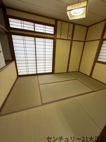 鶴町1丁目貸家