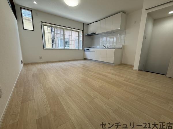鶴町1丁目貸家