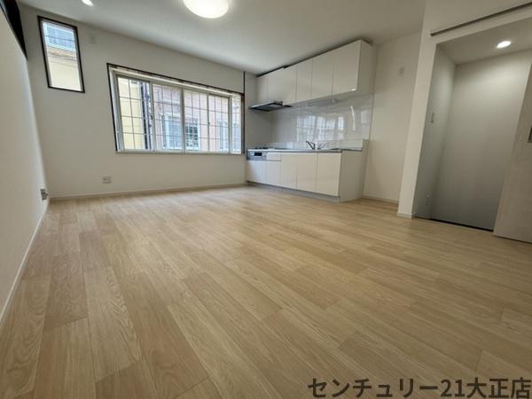 鶴町1丁目貸家