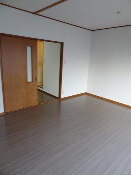創建泉尾マンション