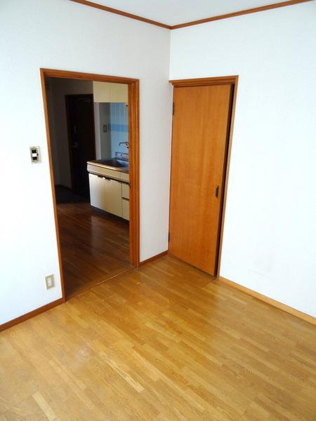 創建泉尾マンション