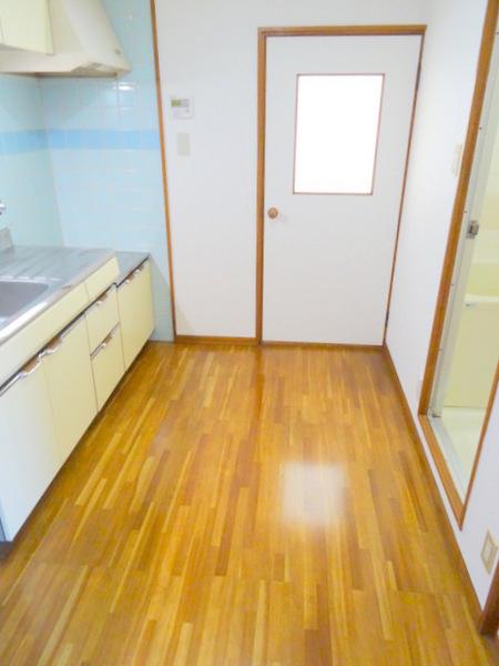 創建泉尾マンション