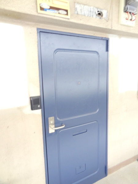 川忠ビル