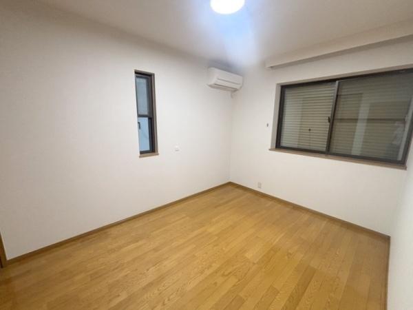 三軒家西1丁目戸建て