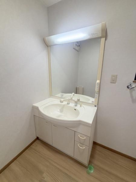 三軒家西1丁目戸建て