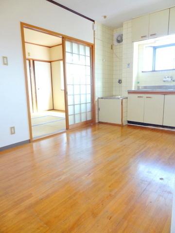 ファーストマンション