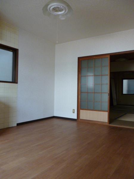 辰巳マンション