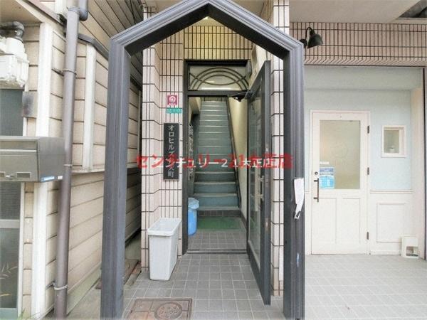 オロヒルズ弁天町