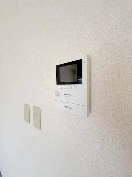 スリースター鶴町