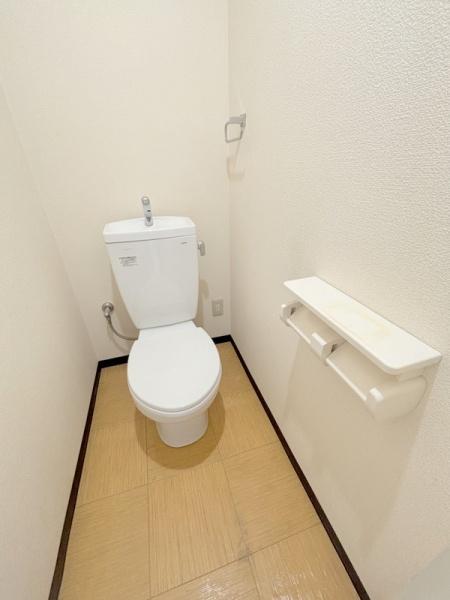 スリースター鶴町