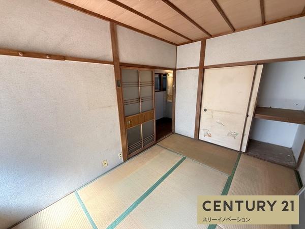 鶴町1丁目貸家