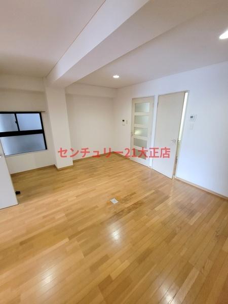 Y's朝潮橋駅前