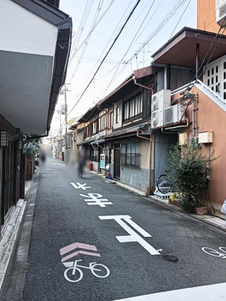 上京区西洞院通椹木町上る東裏辻町
