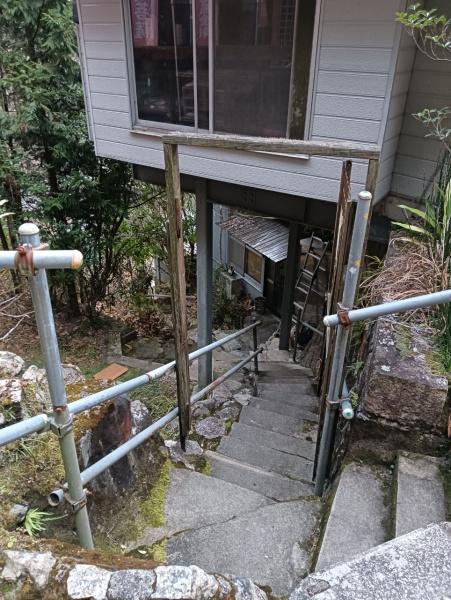 左京区鹿ケ谷徳善谷町