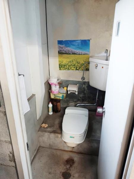 山科区小山北林町(トイレ)