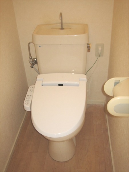 ラッフルハウス(トイレ)