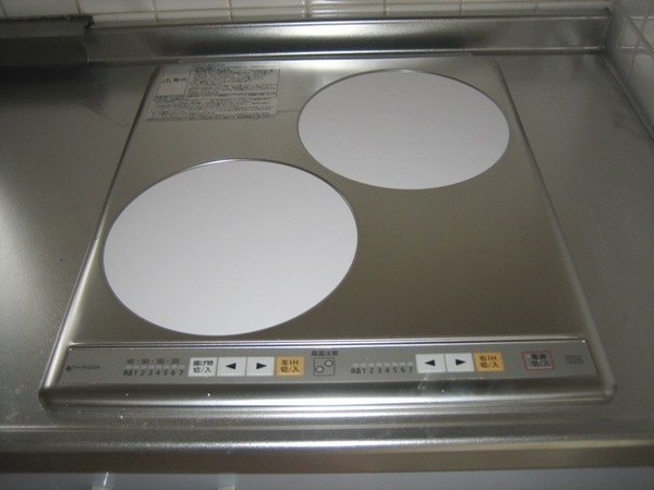 ラッフルハウス(キッチン)