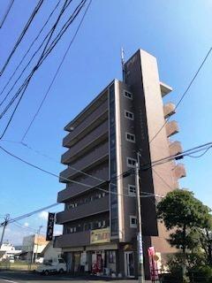 ヤマモトビル