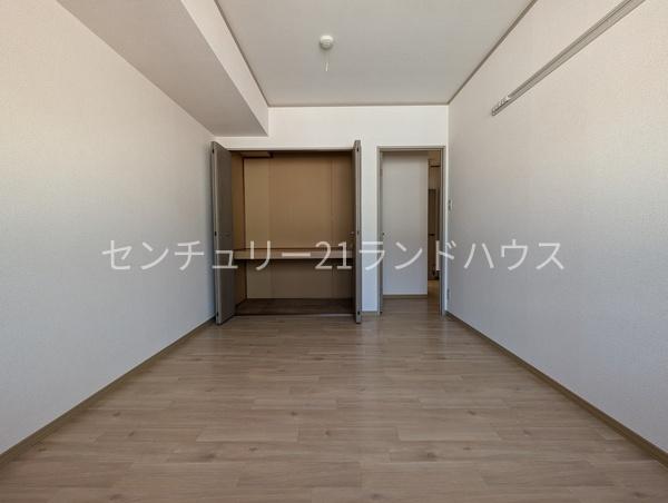 ルミエールＵＥＨＡＲＡ