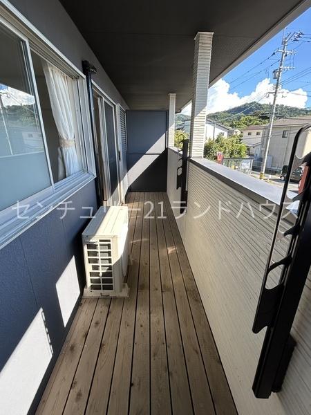 コースリーズ清水(バルコニー)