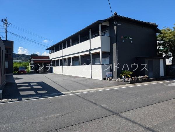 コースリーズ清水