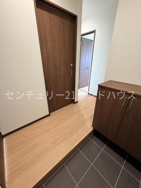 霧島市国分府中町の貸家