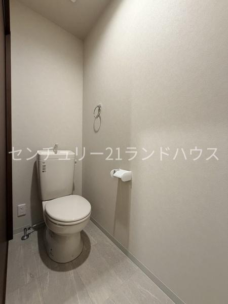 霧島市国分府中町の貸家