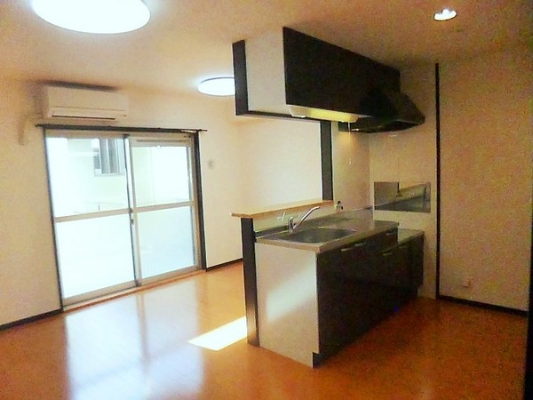 霧島市隼人町住吉のマンション