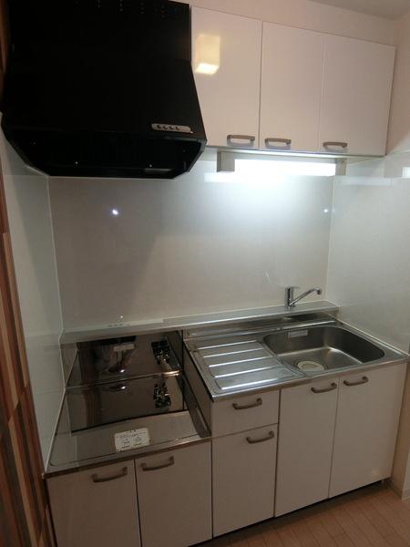 エミネンス南郷14