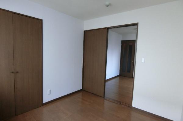 エミネンス美園65