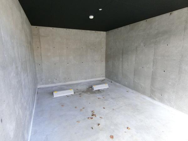 AMISTA（アミスタ）