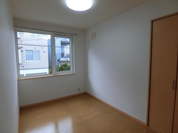 アークコート平岸32(洋室)