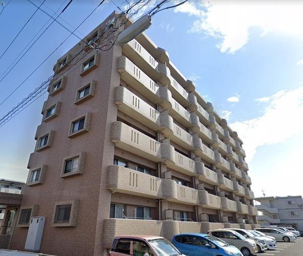 ユーミー新城